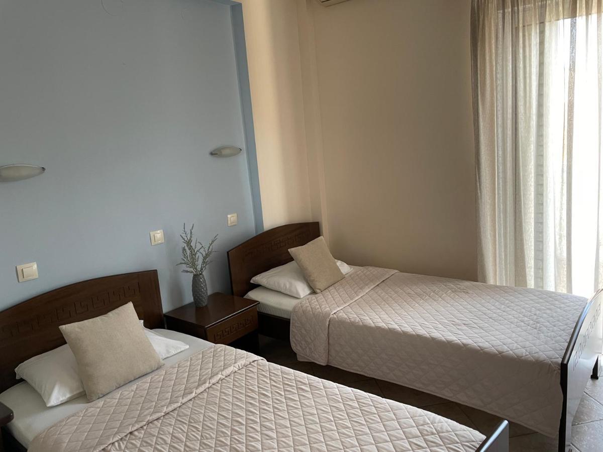 Aparthotel Achillion Paralía Esterno foto