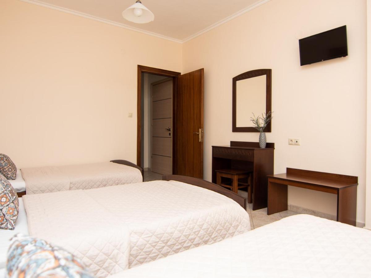 Aparthotel Achillion Paralía Esterno foto