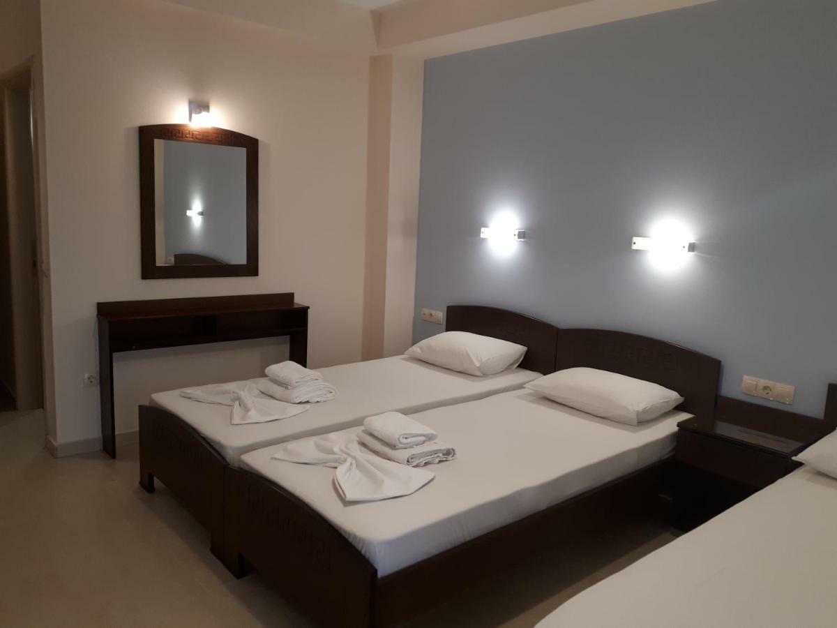 Aparthotel Achillion Paralía Esterno foto